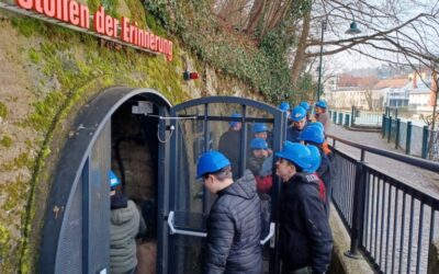 Historisches Lernen vor Ort: Schulausflug zur Erinnerungskultur in Steyr